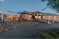 Farm and Ranch in Linn County, Oregon