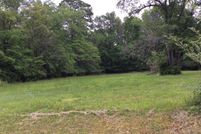 Farm and Ranch in Jefferson County, Illinois