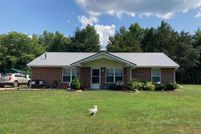 House in Le Flore County, Oklahoma