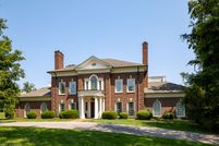House in Jefferson County, Kentucky