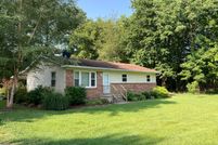 House in Weakley County, Tennessee