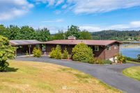 Land in Island County, Washington