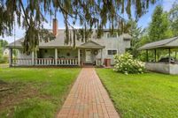 House in Hillsborough County, New Hampshire