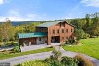 Farm and Ranch in Clarke County, Virginia