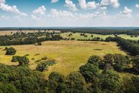 Farm and Ranch in Phelps County, Missouri