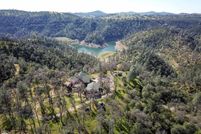 Lakefront Property in Tuolumne County, California