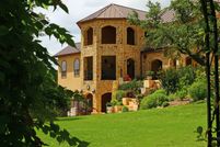 House in Bexar County, Texas
