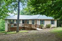 Farm and Ranch in Houston County, Tennessee