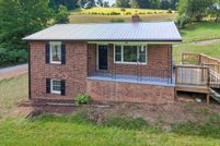 Farm and Ranch in Floyd County, Virginia