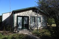 House in Fannin County, Texas