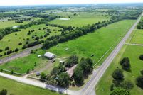 House in Hunt County, Texas