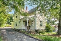 House in Middlesex County, Connecticut