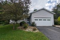 House in Erie County, Pennsylvania