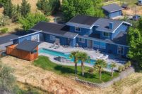 Land in Jackson County, Oregon