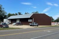 House in Lamar County, Alabama