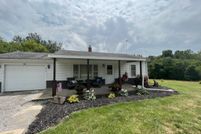 Farm and Ranch in Williamson County, Illinois