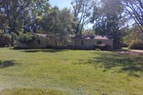 Land in Jefferson County, Illinois