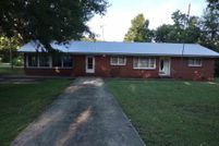 House in Monroe County, Alabama