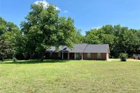 House in McClain County, Oklahoma