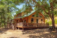 House in Douglas County, Oregon