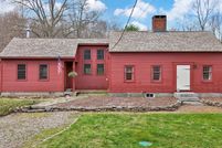 House in Middlesex County, Connecticut