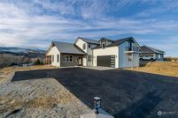 Farm and Ranch in Chelan County, Washington