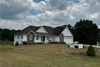 Farm and Ranch in Trumbull County, Ohio
