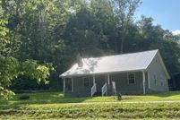 House in Macon County, Tennessee