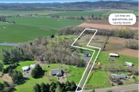 Lakefront Property for sale in Benton County, Oregon