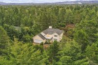 House for sale in Lane County, Oregon
