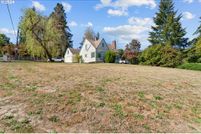 House in Clackamas County, Oregon