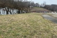 Lakefront Property for sale in Clay County, Kentucky