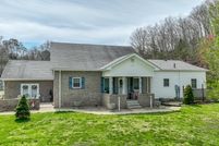 Land in Rockcastle County, Kentucky