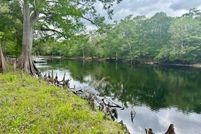 Lakefront Property for sale in Gilchrist County, Florida