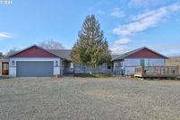 House for sale in Wasco County, Oregon