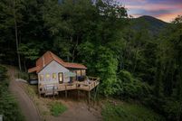 House for sale in Hardy County, West Virginia