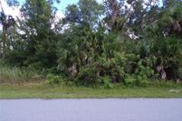 Homesite for sale in Charlotte County, Florida