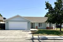 House for sale in Tulare County, California