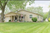 Land for sale in Henry County, Iowa
