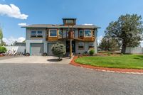 House in Deschutes County, Oregon