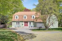 House in Middlesex County, Massachusetts