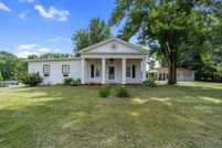 House for sale in Jackson County, Michigan