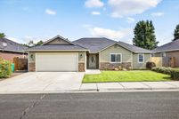 House for sale in Jackson County, Oregon