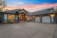 House for sale in Marion County, Oregon