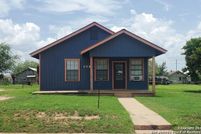 House for sale in La Salle County, Texas