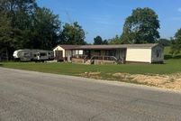 House for sale in Henry County, Tennessee
