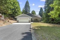 House for sale in Del Norte County, California