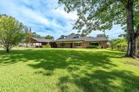 House for sale in Henderson County, Texas