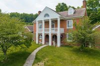 House for sale in Staunton City County, Virginia