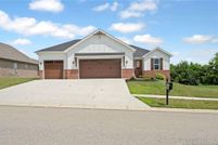 House for sale in Floyd County, Indiana